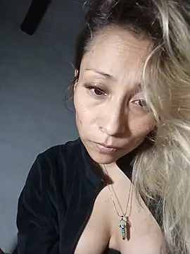 Alexiajames_13