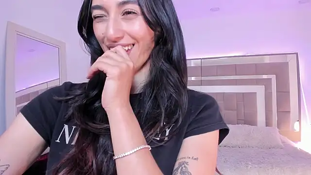 Gabee_7 - Bounce and massage my Boobs 🤤