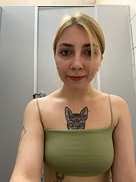 Sunny___Bunny - SQUIRT near mans unrials