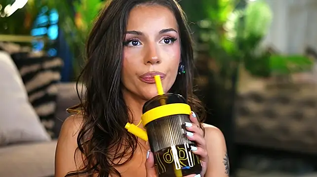 Lexira1n - Good girls never stops cumming