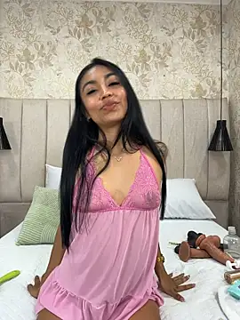 VegaSara - FUCK PUSSY AND SHOW CLIT 🌸💦