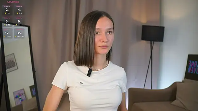 ThereseTonetti - look under my skirt