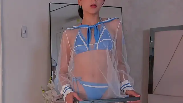Arii_wilde - Teasing and dance so so close