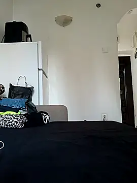 Virgin_Pussy_Love - Slap ass 🎯