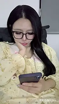 _XiaoMei - full xich bdsm