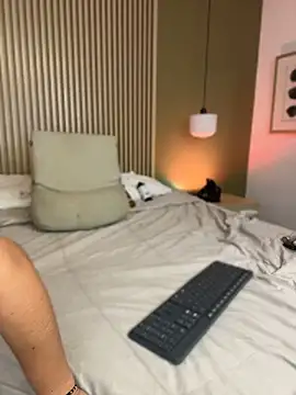 Salma_lutz - spanks ass + twerk
