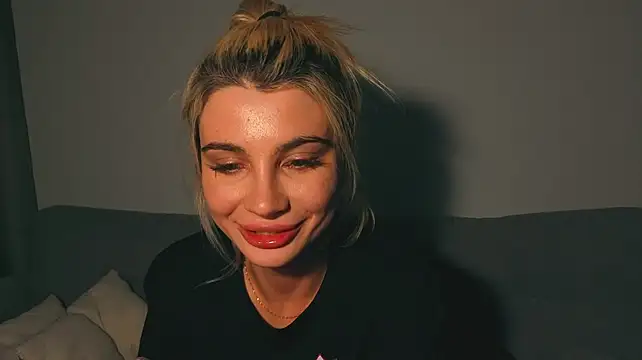 Ashley-Urban - SEX + SQUIRT