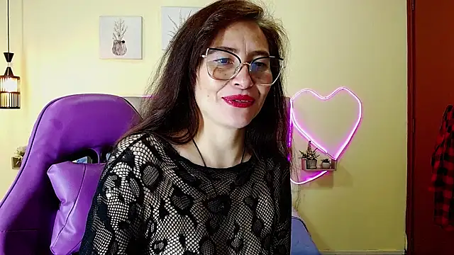 _naomi_s - control lush x 3 min