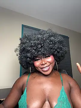 WomanNextdoor1 - Make this pussy scream 🙀 🍑💦daddy