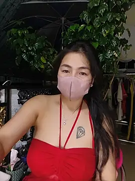 lyna_bl