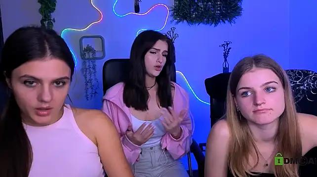 Lisa_dark_ - slap ass