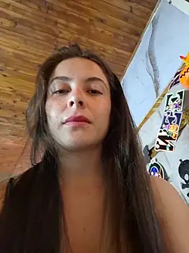 Emmasweet_Val - Show off your delicious tits, Emma 🍒🥴