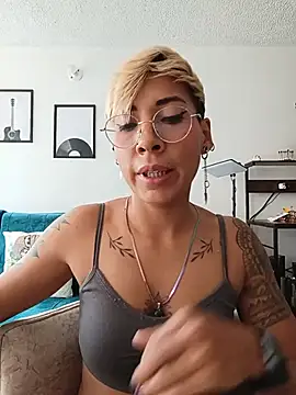 MiaMorgan_ - 🍒 FLASH TITS