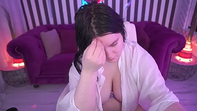 LittleShyy - FINGERS IN ASS