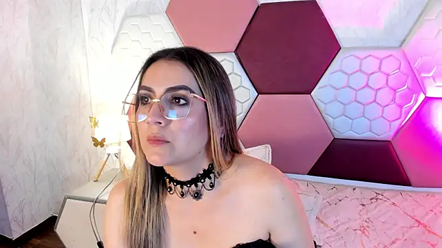 AriaRous - spanks big ass