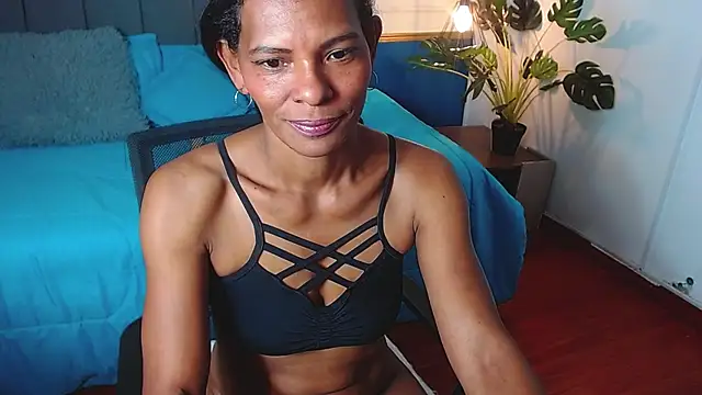 Hazel__z - MASTURBATION WITH ICE