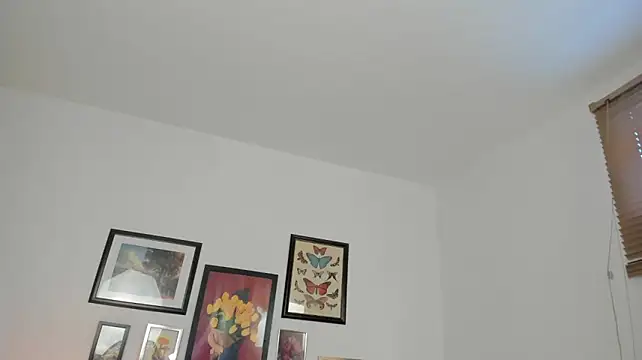 SofiMeza - Masturbate over your panties