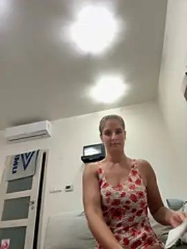 Jennifer11772 - Make me happy+ videos for you