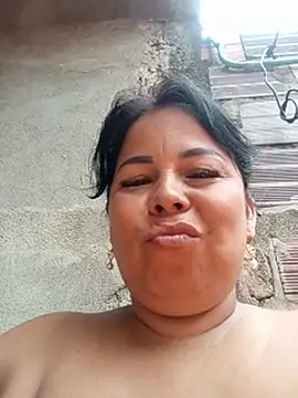 Mother-Big-tits - The man sucks my tits.