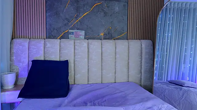 Mia_scot - Show Big Squirt 🍑🍑💦💦