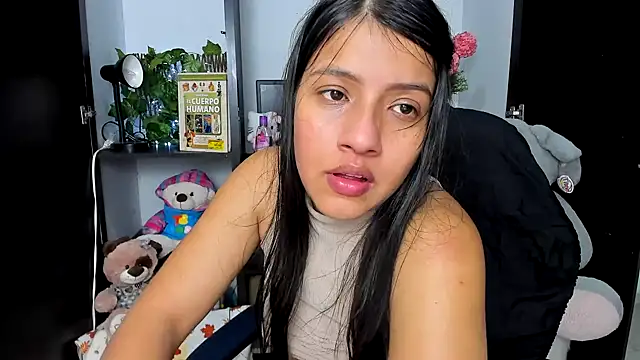 Zara_cute - show tits