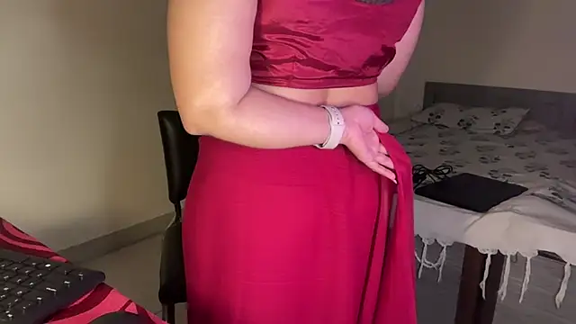 Dikshaindin - show boobs
