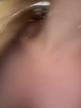 SiaLater - Sabrina give her nipples for lick WC