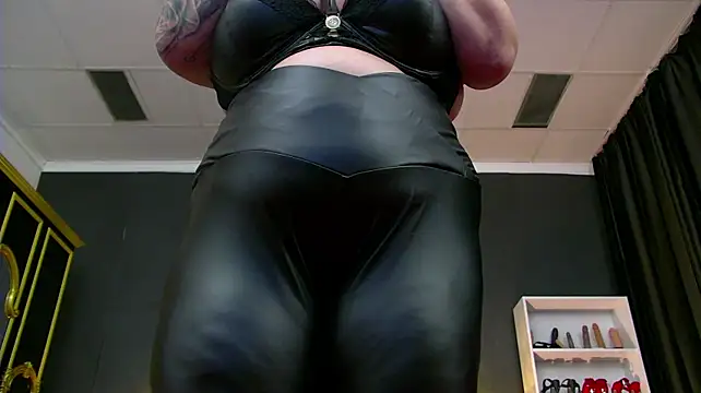 GeorgiaLerox - STRAP ON and JOI / 5 min