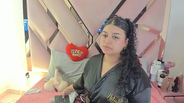 Coralhtx - SHOW TITS🍒✨