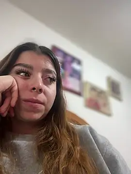 Cloew_Marz - I let my friend touch my breasts