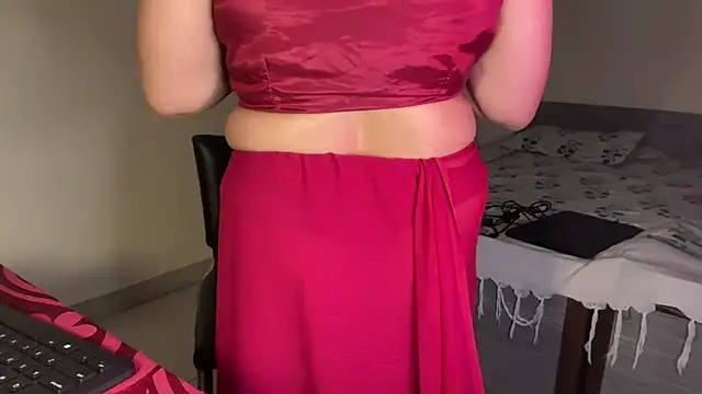 Dikshaindin - show boobs