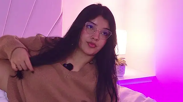 EmmaBlossom - Oil + Pinch nipples