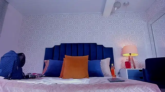 SeleneDavidsLS - TWO FINGERS IN MY ASS✌🍑🍑
