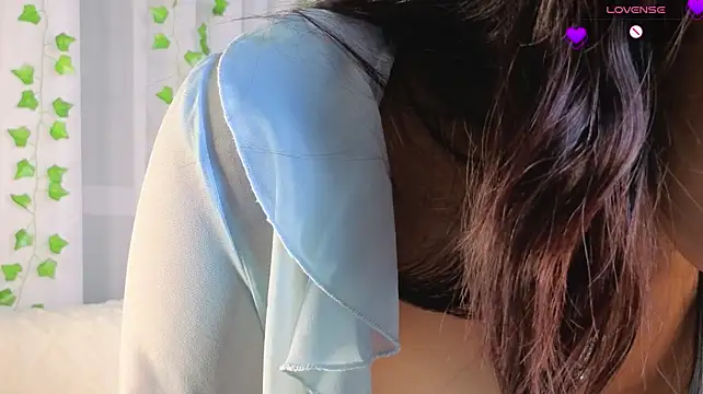 Moeraeger - start rub my wet clit