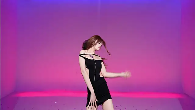 CSC-77 - 跳饿了补补体力~~热突突的鸡汤~😍