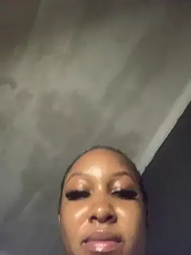 SadeAmara - Make it wet +last tipper gets 1vid ❤️