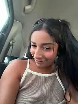 SaryJonex - PUSSY FINGERING + SHOW BOOBS