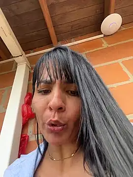 LuxeBrunetteXXX - MAKE ME HAVE A BIG FOUNTAIN HERE 4U🥵💦