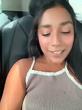 SaryJonex - PUSSY FINGERING + SHOW BOOBS