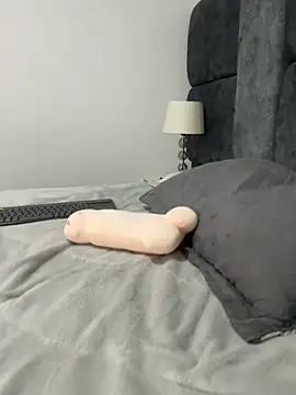 Cristal_Velle - Deep huge dildo