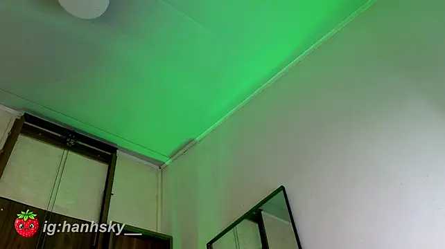 HannahSky_ - destroy make up