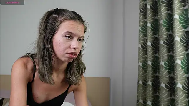 Emma_Tiny69 - Stand up