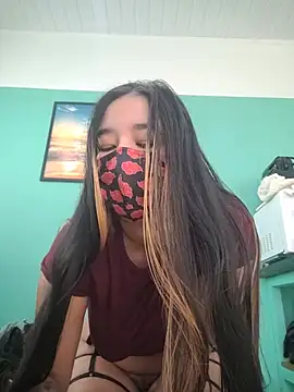 Maskgirlhot666 - Siririca de perna aberta