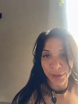 BiaDomeBiaDominatrix - DIRIGIR PELADINHA /DRIVE NAKED