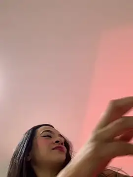 MiQeilaSweet - Tits out