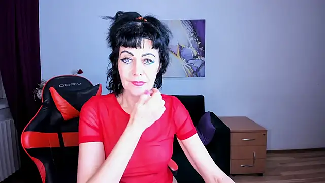 Silvia_Wallec - naked for 2 minutes