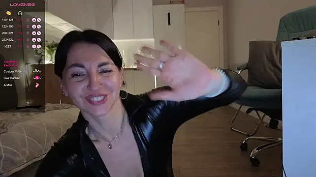 Mary_love16 - take off your latex catsuit