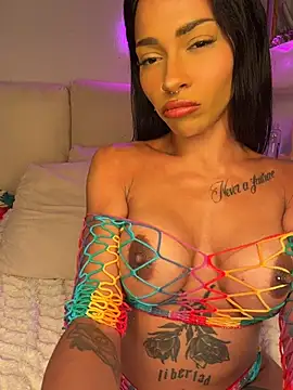 NaomiSavage - cream/oil on tits (you Chose) 🍒💦