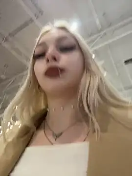 AngelinaTous - Finger sucking +nipple pinching 😉