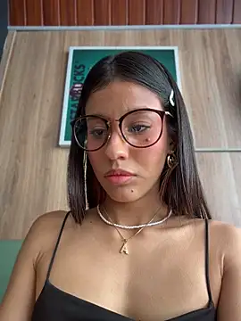 Alejandra_ospina - RIDING DOING SQUATS🔥 + CUM ON THE COCK